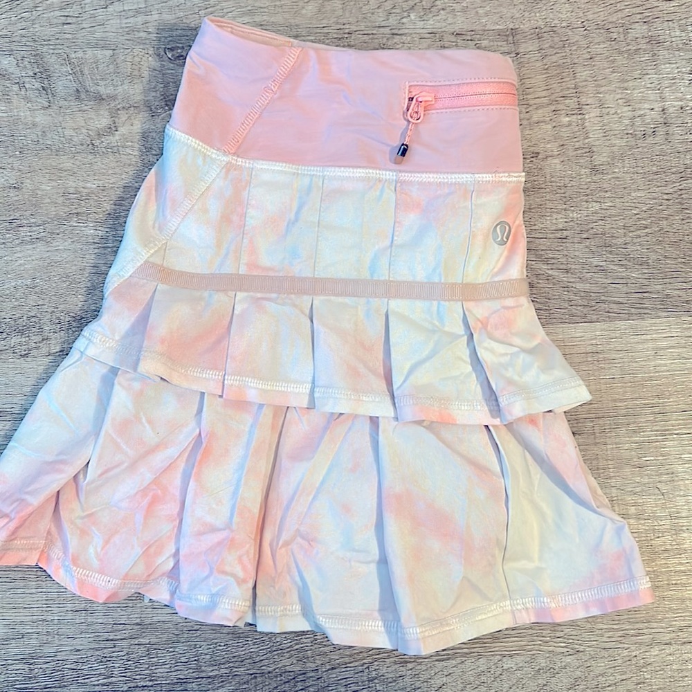 Lululemon athletic ruffle skirt